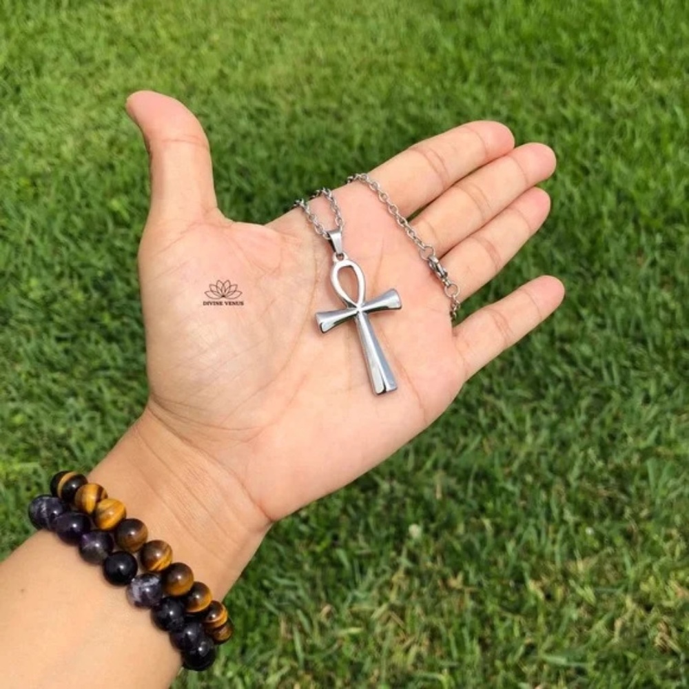 Ankh Necklace | Stainless Steel | Unisex - Picture 3 of 7